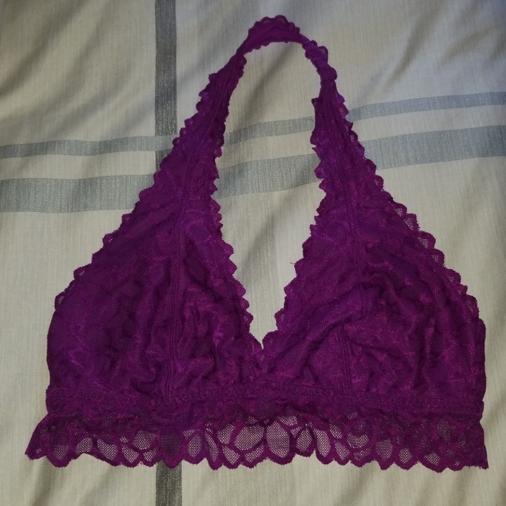 VS PINK halter bralette sz L (A-C)